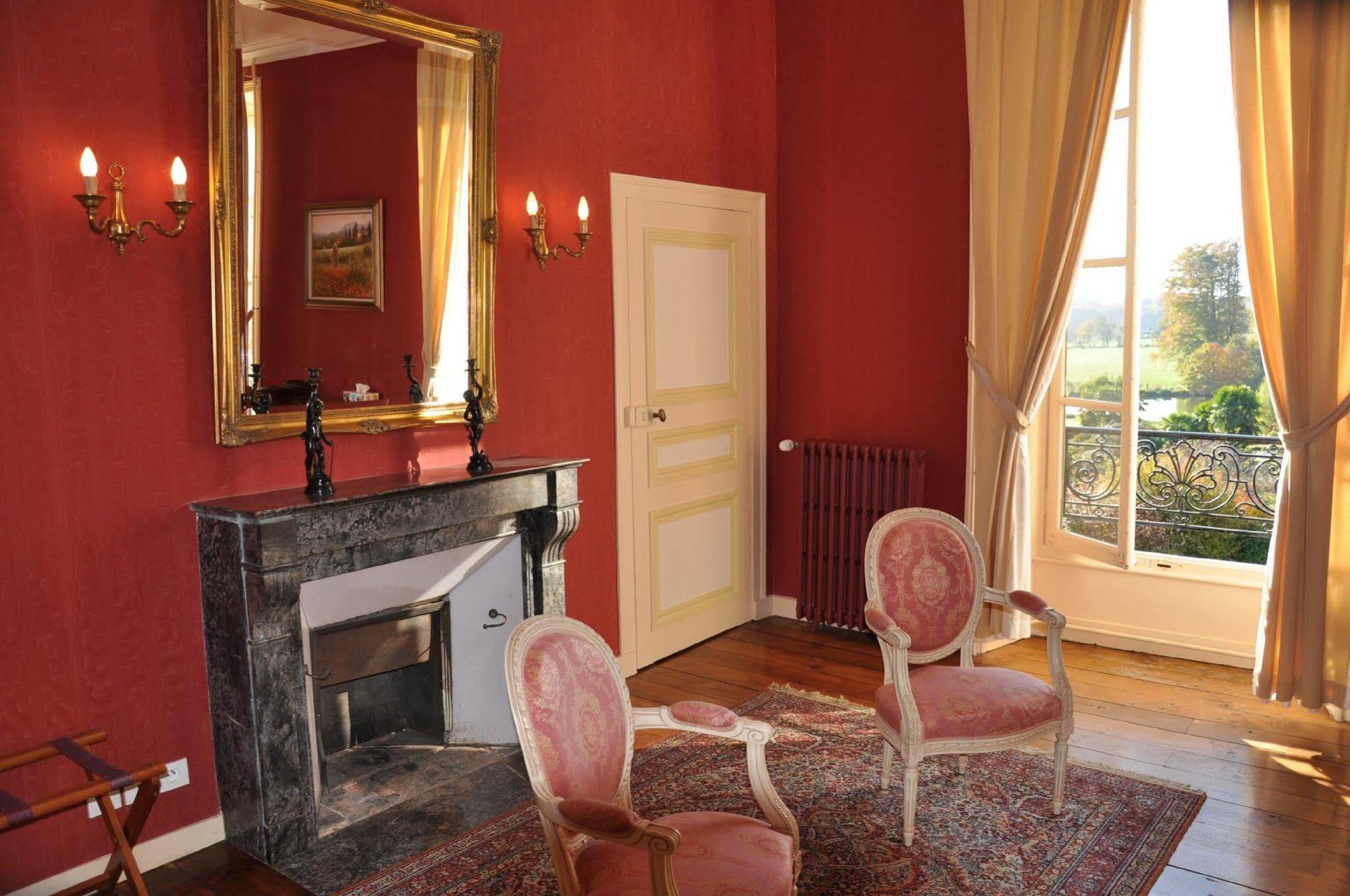 Chateau De La Foltiere Appartement Saint-Germain-en-Coglès Kamer foto