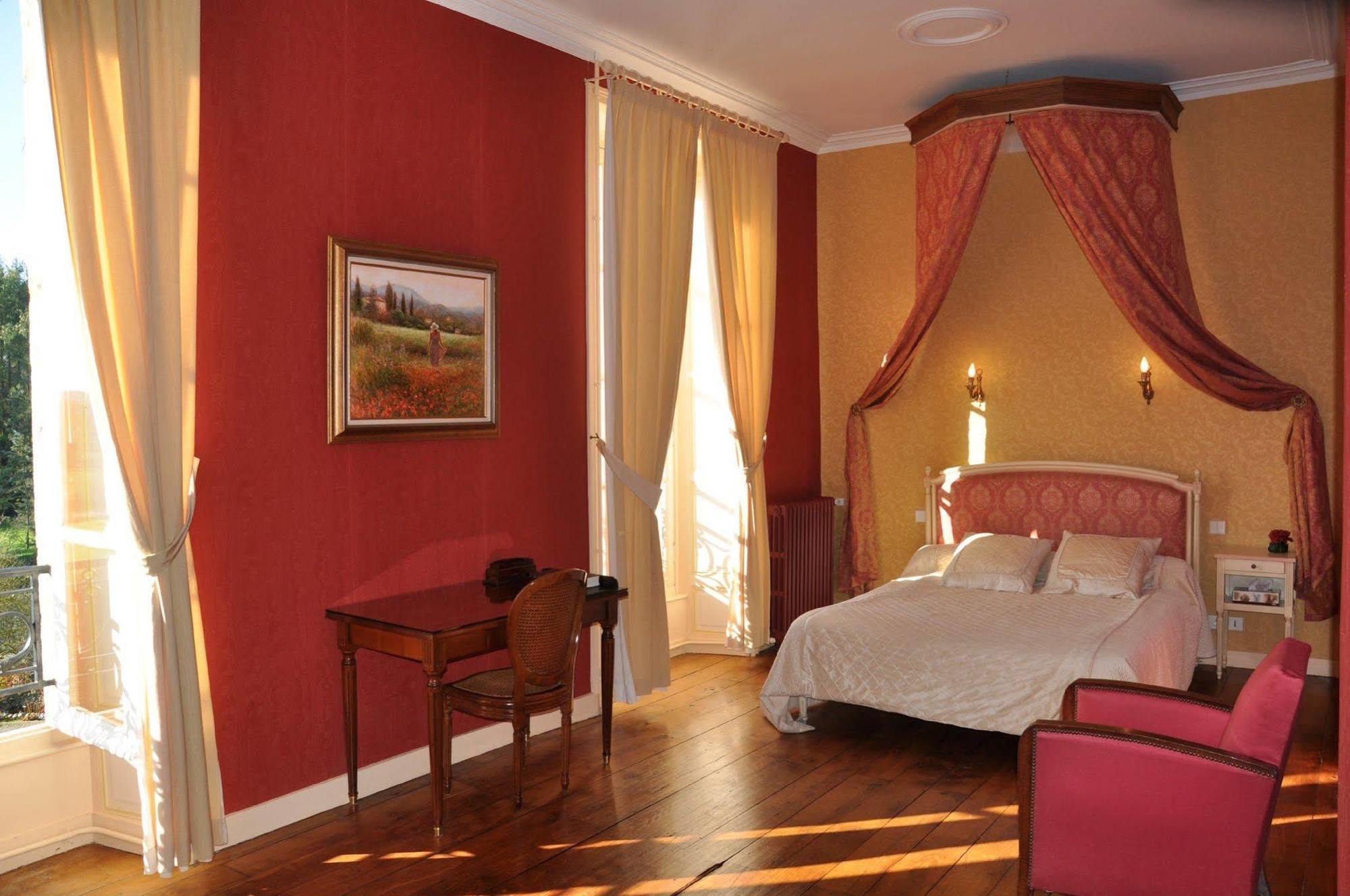Chateau De La Foltiere Appartement Saint-Germain-en-Coglès Kamer foto